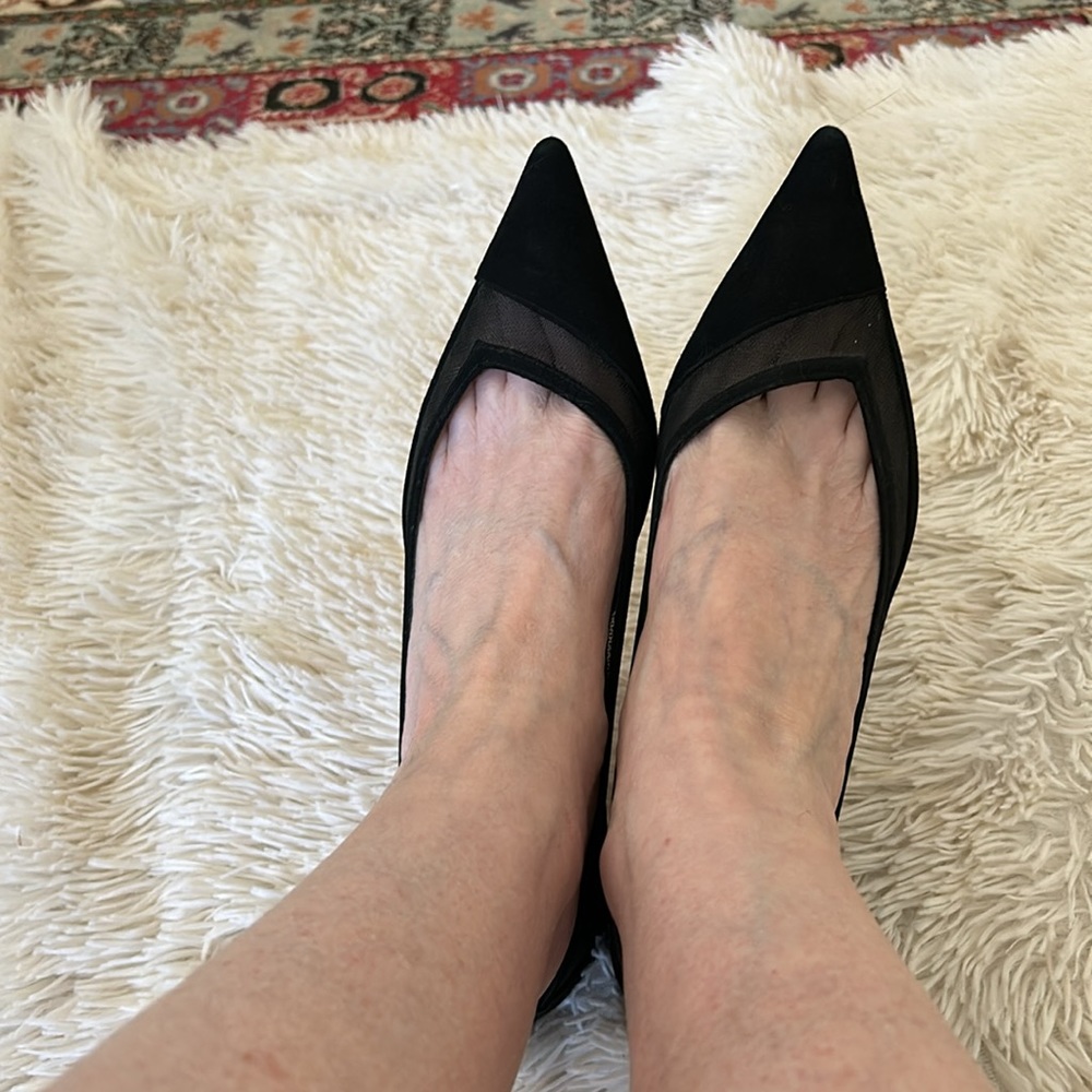 Vintage Christian Louboutin Paris black low heels size 39 1/2. Comes w/ dust bag - Picture 7 of 12